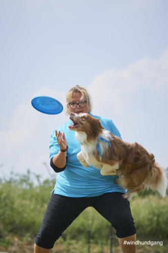 DSC 508705-2018discdog