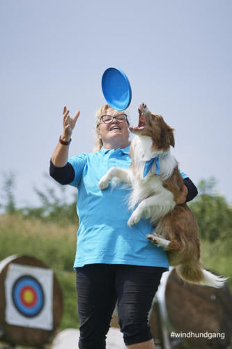 DSC 512105-2018discdog