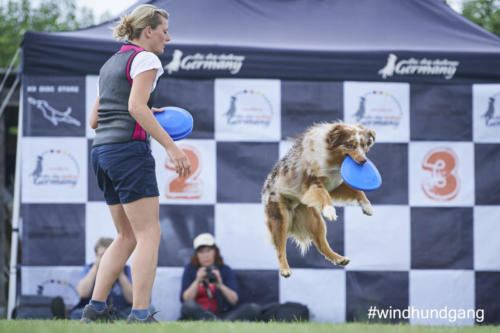 DSC 522605-2018discdog